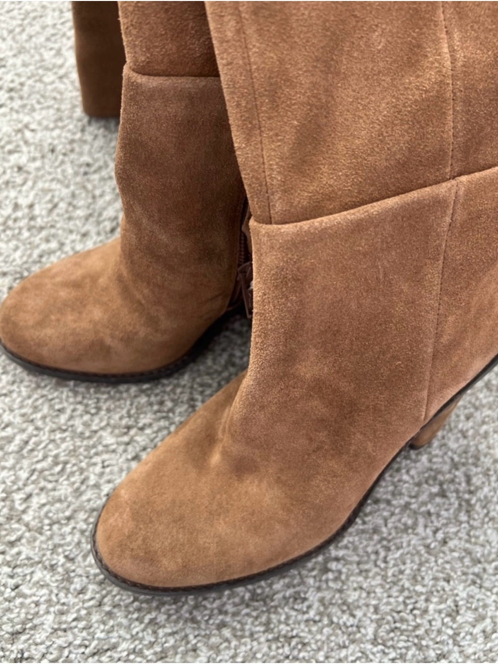 Women's Suede Mid-Calf Heeled Boots in Brown